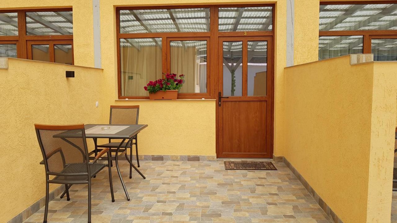 Resting House Hotel Brașov Exterior foto